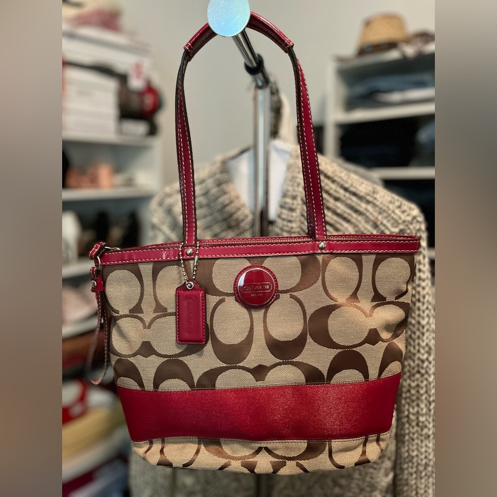 Coach purse and wallet